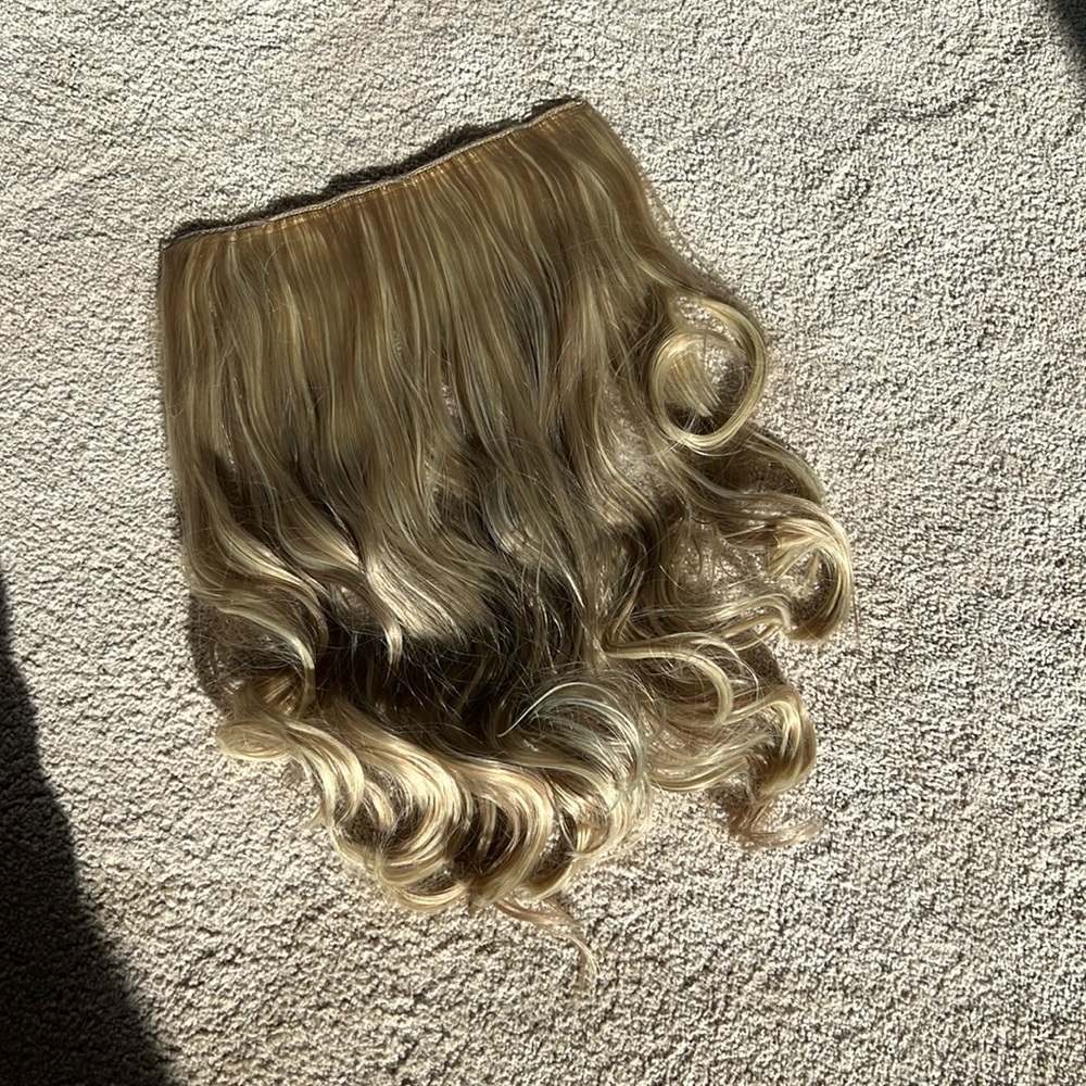 Golden ‘Bronde’ Curly Clip In Extensions